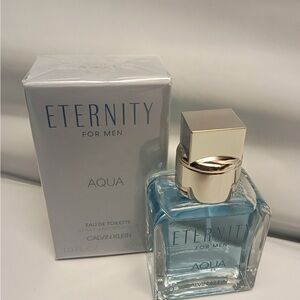 Calvin Klein Eternity Aqua For Men - Light Blue & Gold Bottle